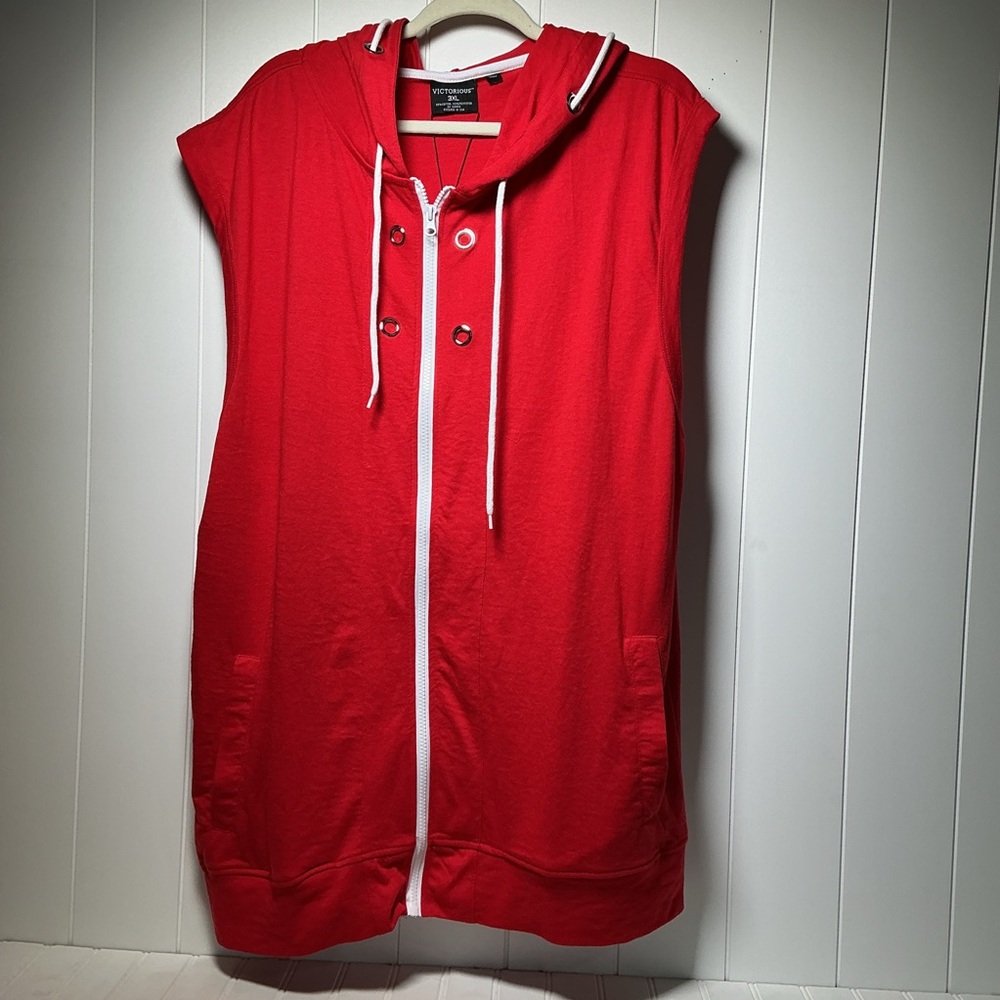 Victorious Women’s Sleeveless Full Zip Hoodie Red Plus Size 3XL NWT